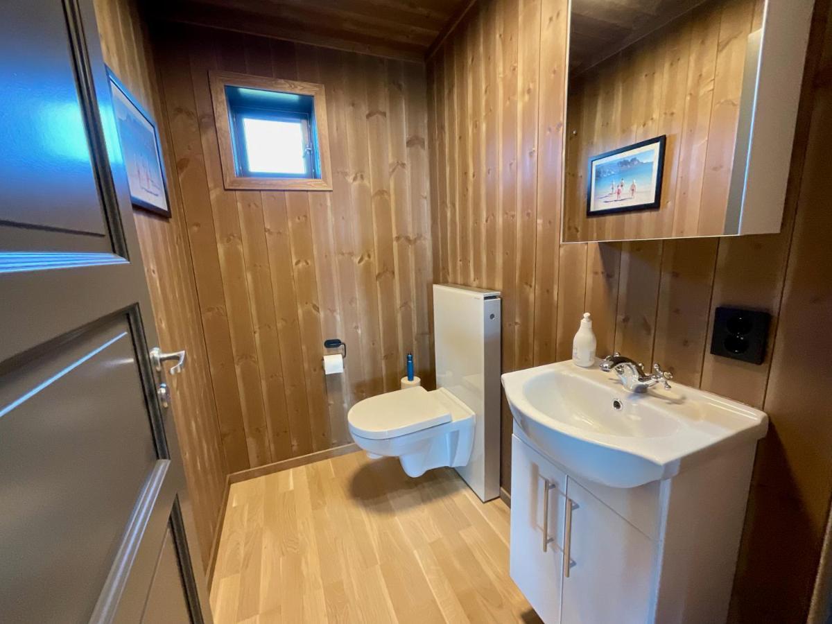 Superior Cabin Ballstad Lofoten Exterior foto